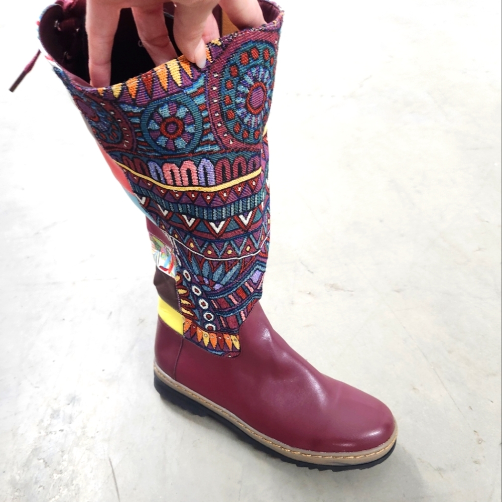 New burgandy boho boots, size 9